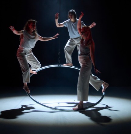 Hanschitz & Beierer/Neumayer  - still.dependent